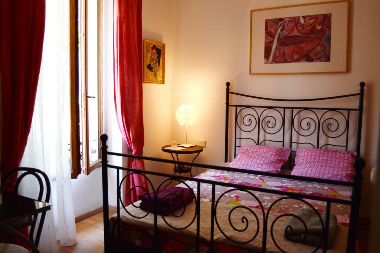 B&B Les Pervenches Nisa Exterior foto