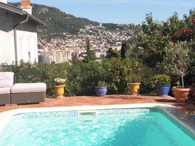 B&B Les Pervenches Nisa Exterior foto
